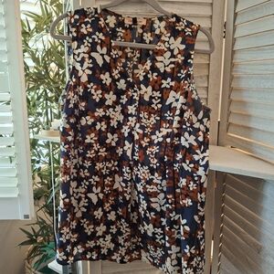 Floral Sleeveless Blouse - Navy and White